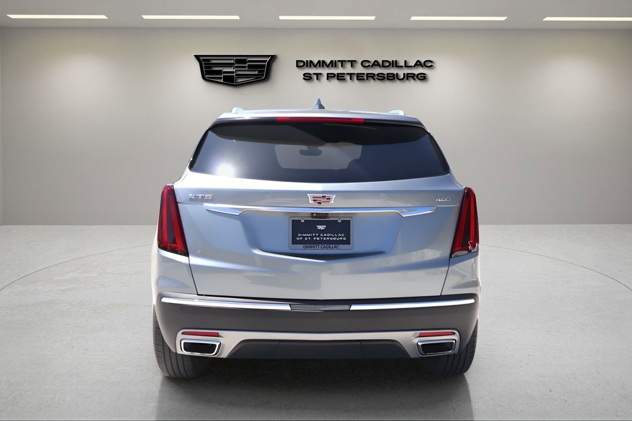 Used 2023 Cadillac XT5 Premium Luxury w/ Technology Package FWD image 4