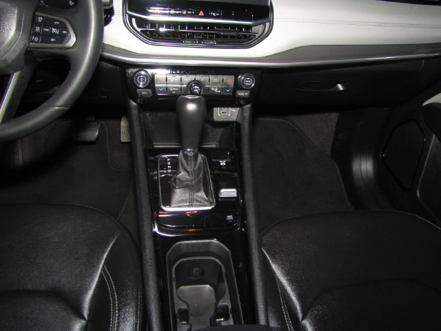 Used 2025 Jeep Compass Limited AWD/4WD image 38