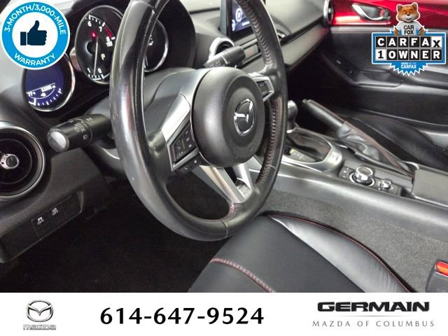 Used 2019 MAZDA MX-5 Miata RF Grand Touring RWD image 16