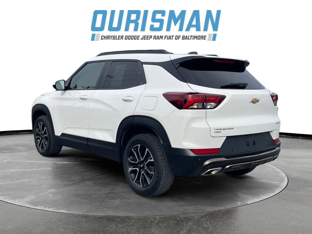 Used 2022 Chevrolet TrailBlazer ACTIV w/ Sun and Liftgate Package image 4