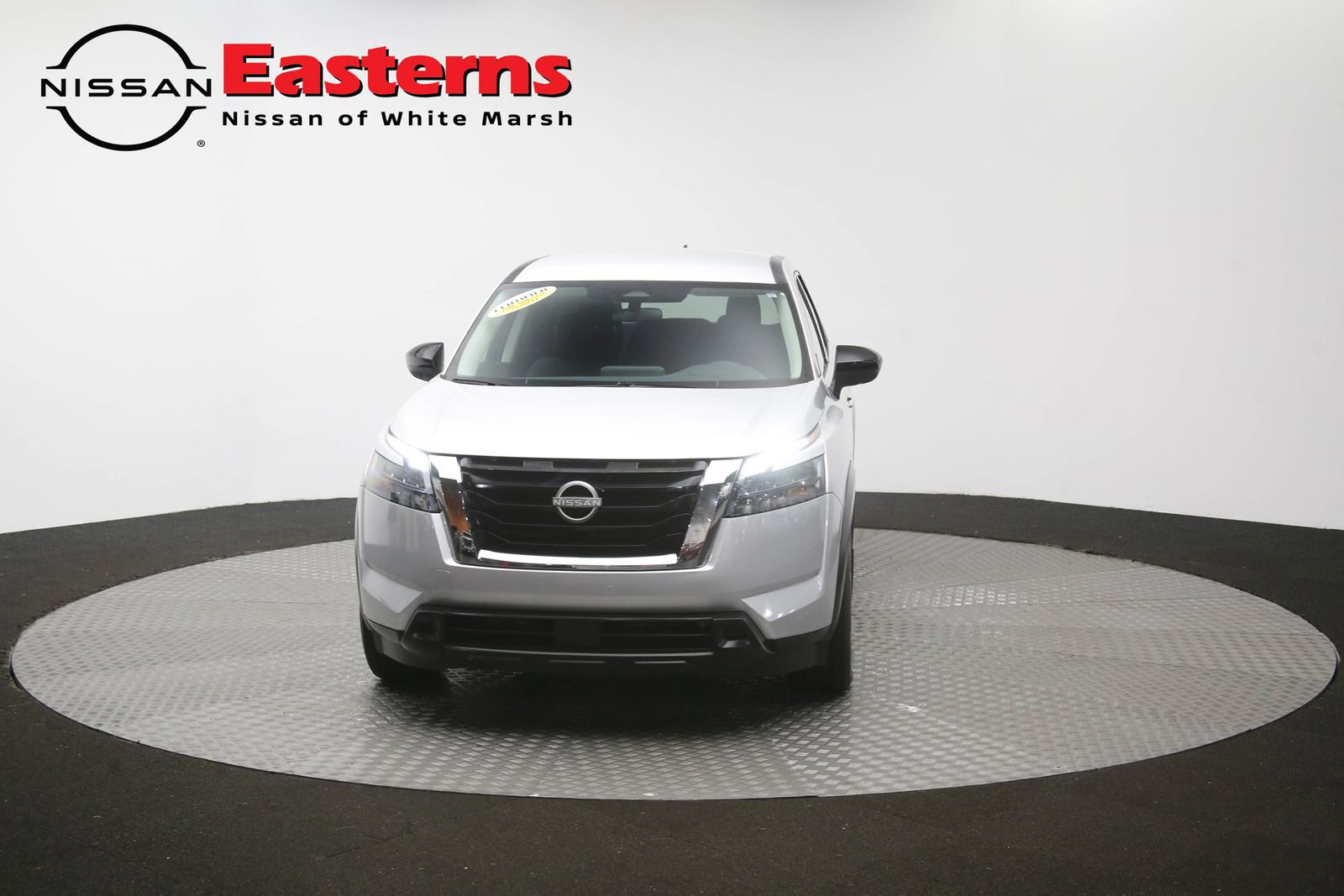 Used 2024 Nissan Pathfinder S AWD/4WD image 52