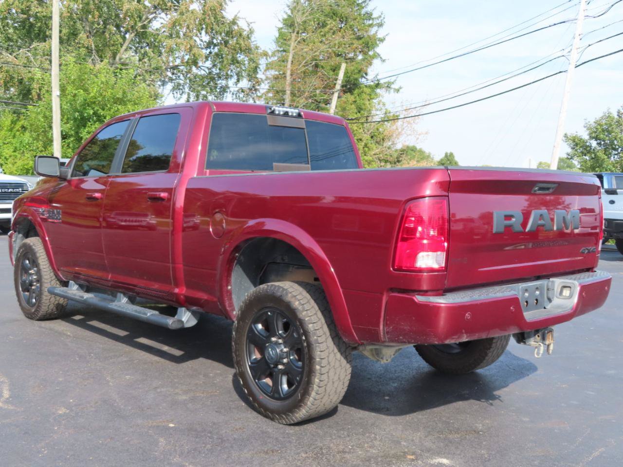 Used 2017 RAM 2500 Big Horn w/ Night Special Edition AWD/4WD image 4