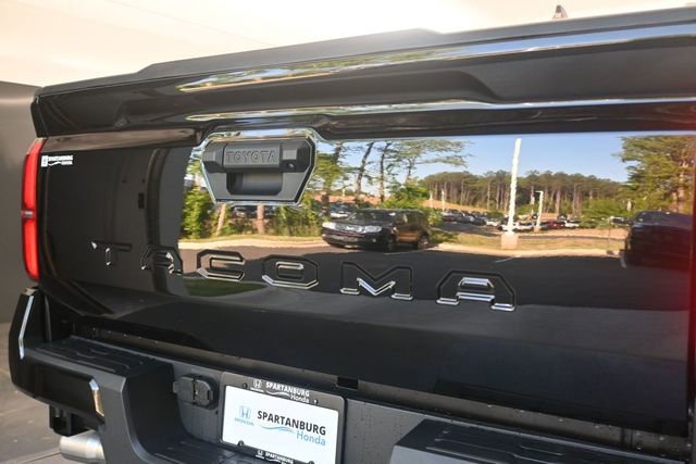 Used 2025 Toyota Tacoma TRD Sport RWD image 21