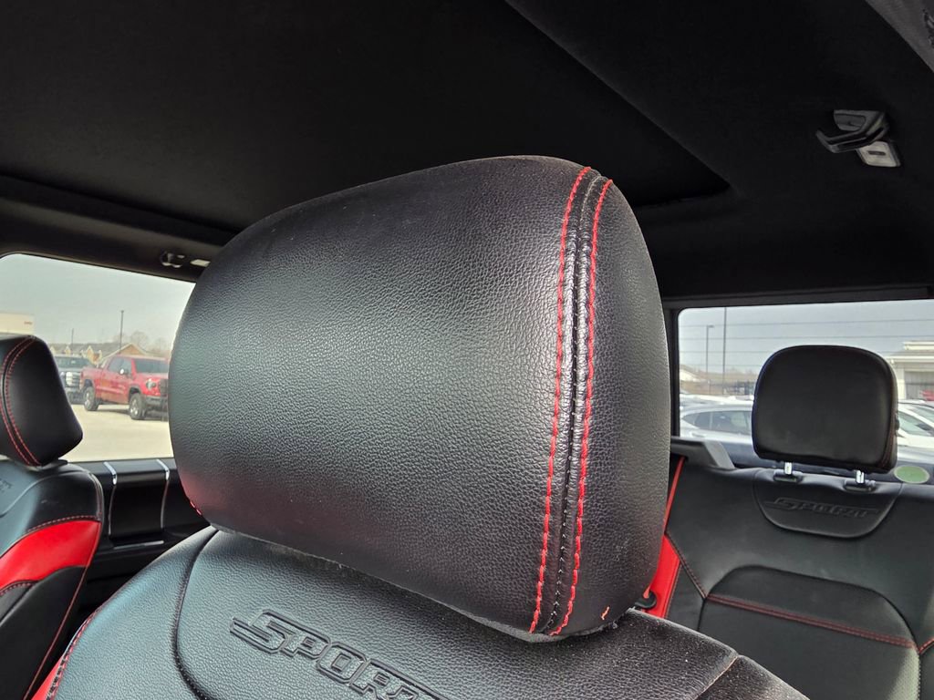 Used 2019 Ford F150 Lariat w/ Equipment Group 502A Luxury AWD/4WD image 22