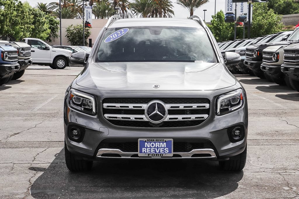 Used 2022 Mercedes-Benz GLB 250 4MATIC image 2