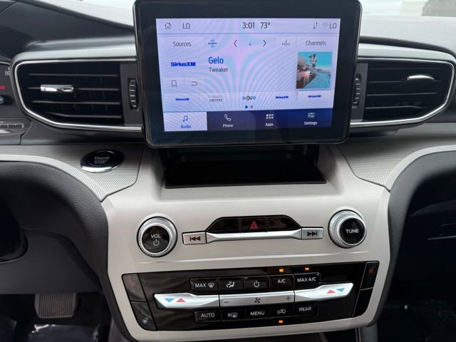 Used 2023 Ford Explorer XLT w/ Equipment Group 202A image 21