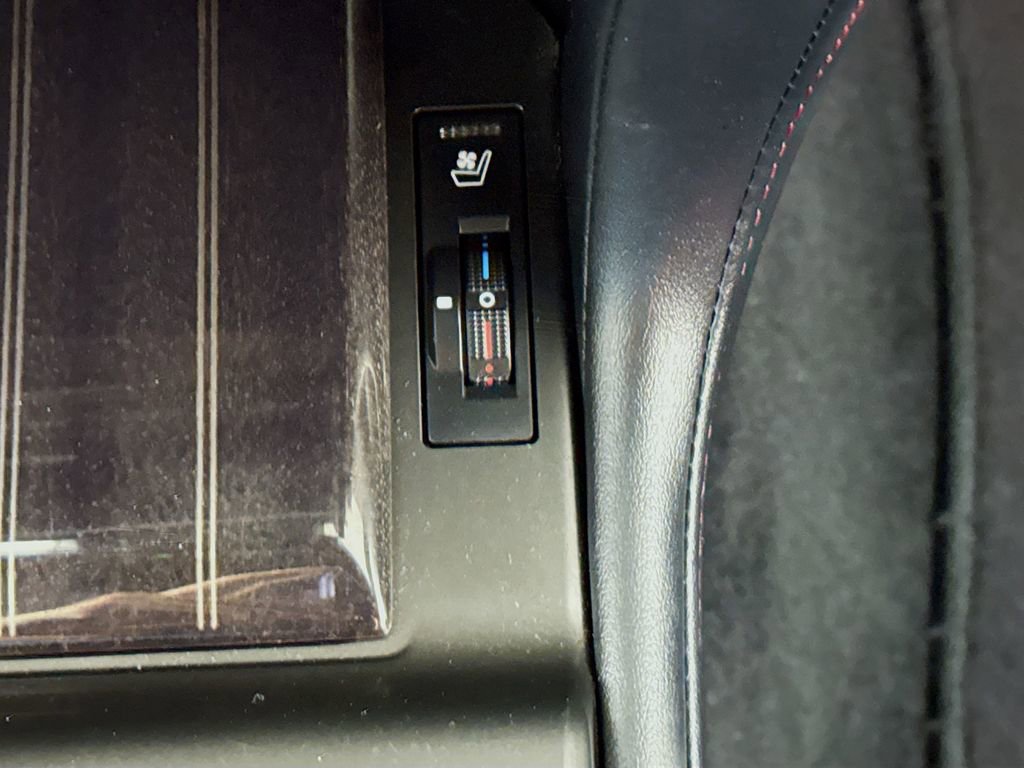 Used 2023 Lexus GX 460 Premium image 21