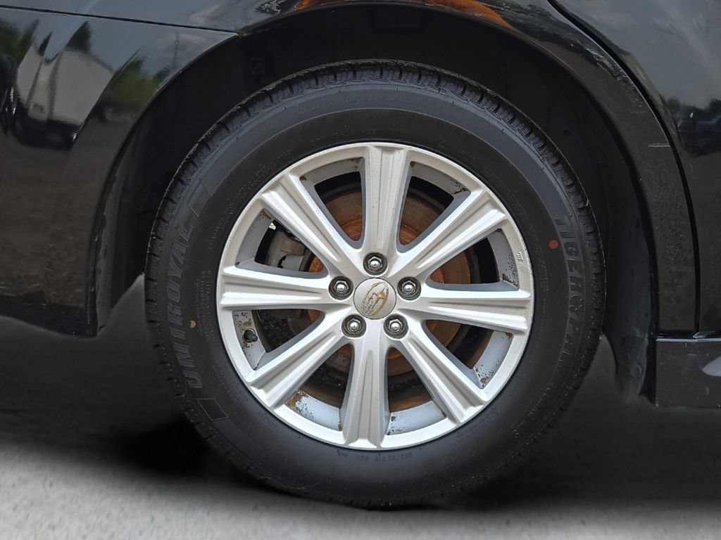 Used 2011 Subaru Legacy 2.5i Premium AWD/4WD image 23