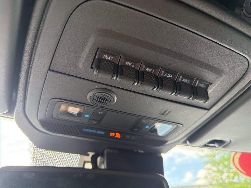 Used 2024 Ford Bronco Wildtrak image 23