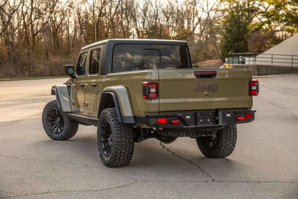 New 2026 Jeep Gladiator Rubicon w/ Safety Group AWD/4WD image 5