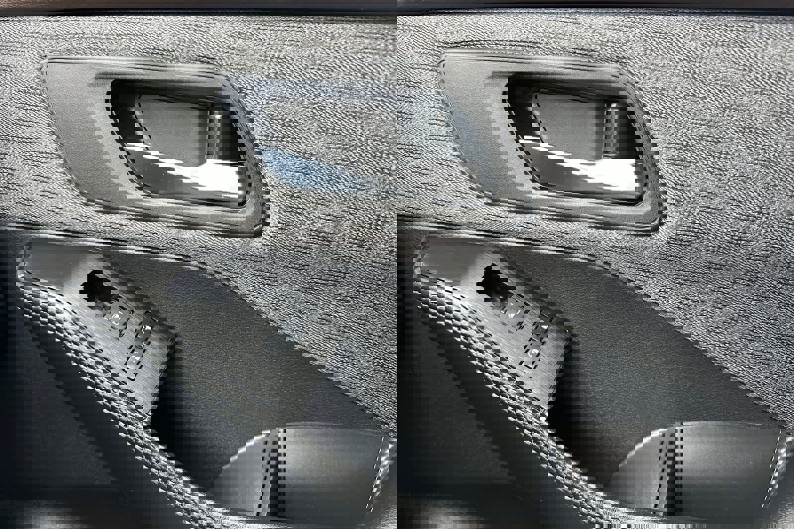 Used 2023 Nissan Rogue SV image 21