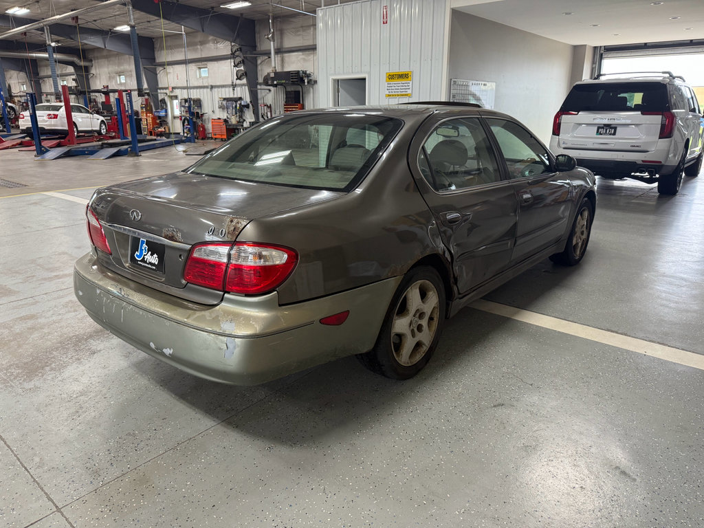 Used 2001 INFINITI I30 w/ (X03) Heated Seats Pkg FWD image 6