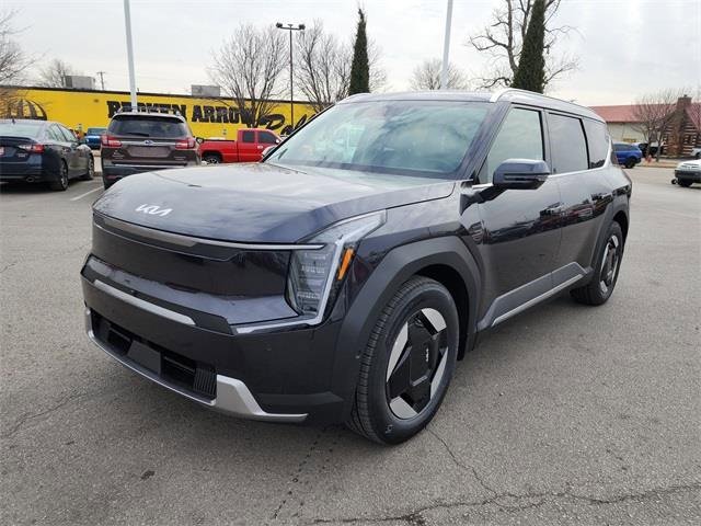 New 2026 Kia EV9 Wind image 8