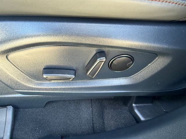 Used 2025 Ford Explorer Active w/ Active Comfort Package image 20