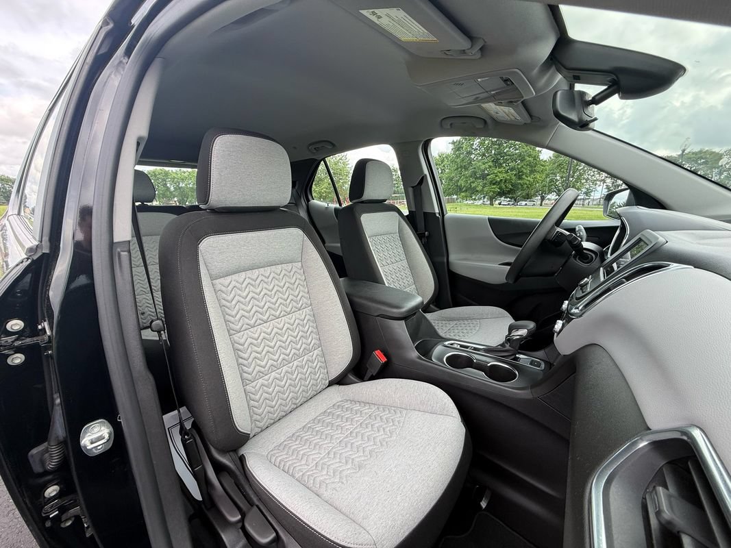 Used 2024 Chevrolet Equinox LS AWD/4WD image 12