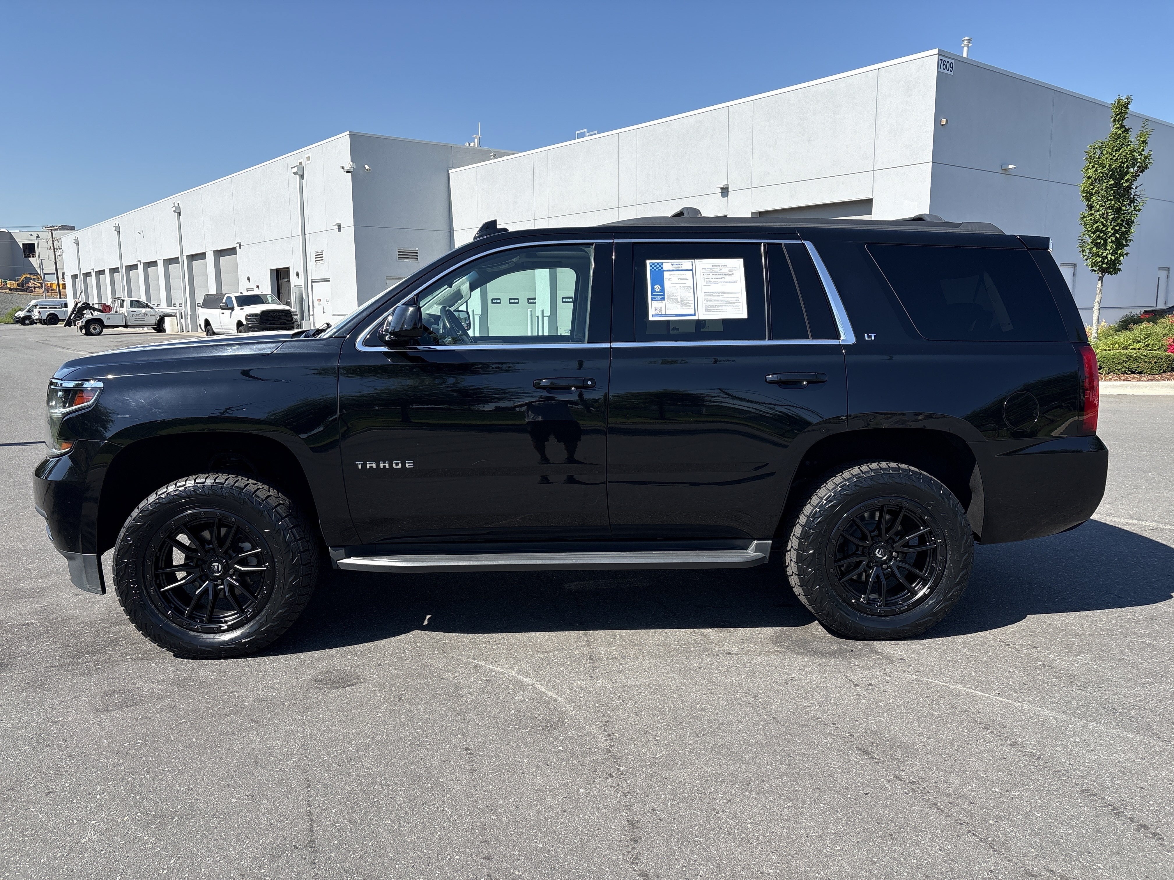 Used 2018 Chevrolet Tahoe LT AWD/4WD image 6
