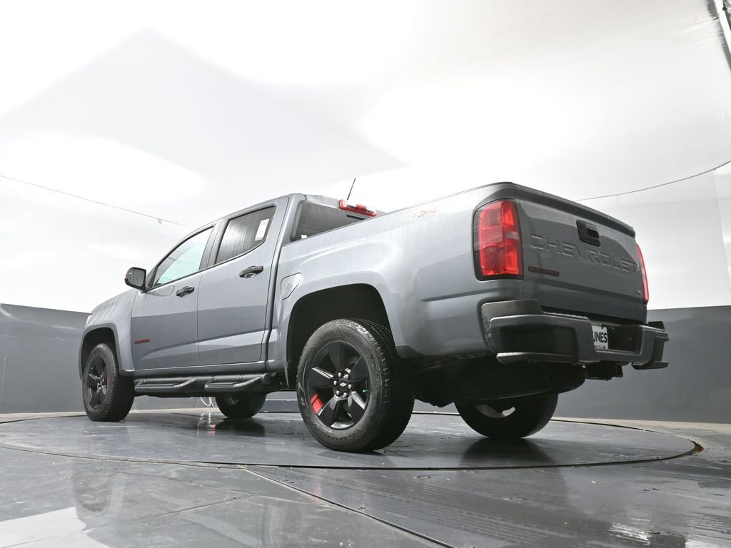 Used 2022 Chevrolet Colorado LT w/ Redline Special Edition image 30
