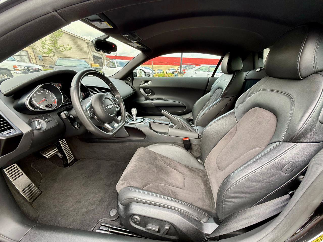 Used 2012 Audi R8 V8 AWD/4WD image 20