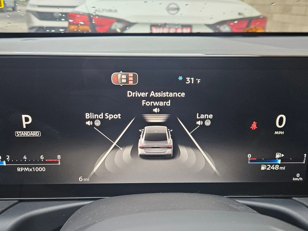New 2026 Nissan Sentra SR w/ SR Premium Package FWD image 12