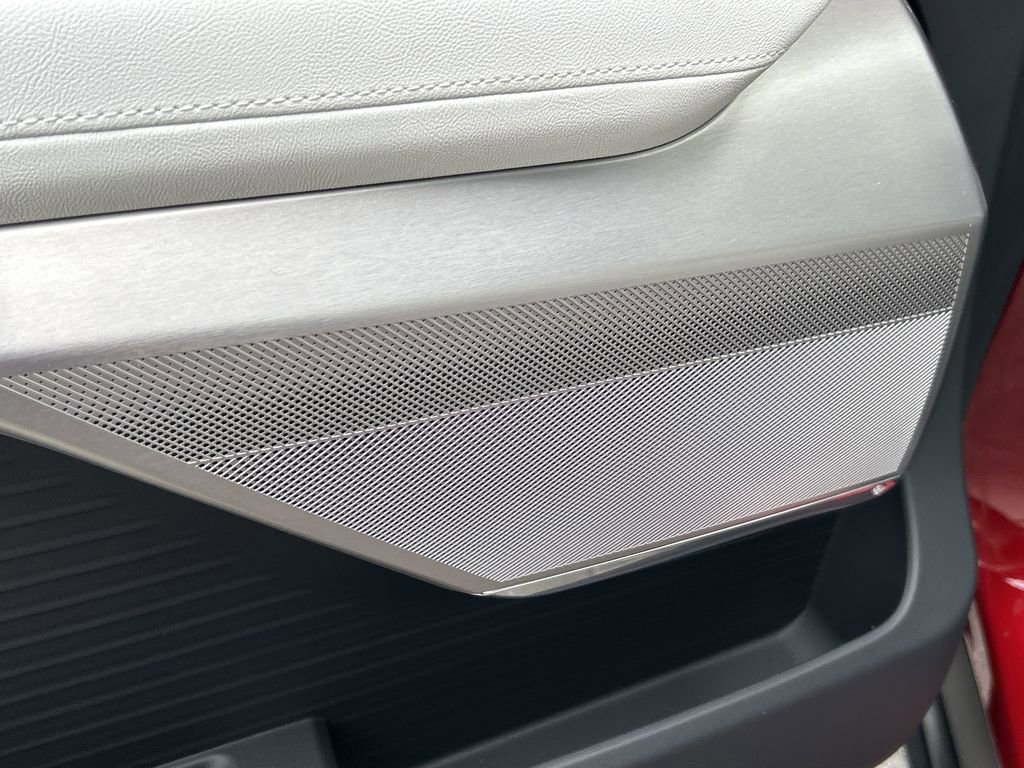 New 2026 Cadillac Vistiq Sport image 20