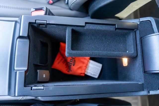 Used 2025 Lincoln Corsair Reserve w/ Jet Appearance Package image 36