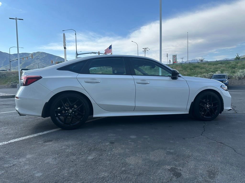 Used 2025 Honda Civic Sport image 8
