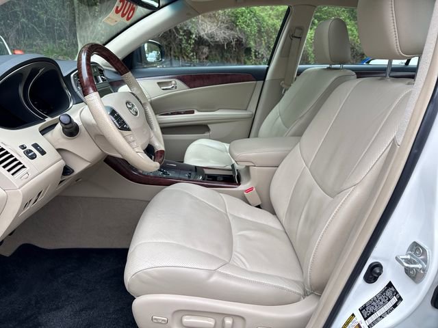 Used 2011 Toyota Avalon Limited FWD image 16