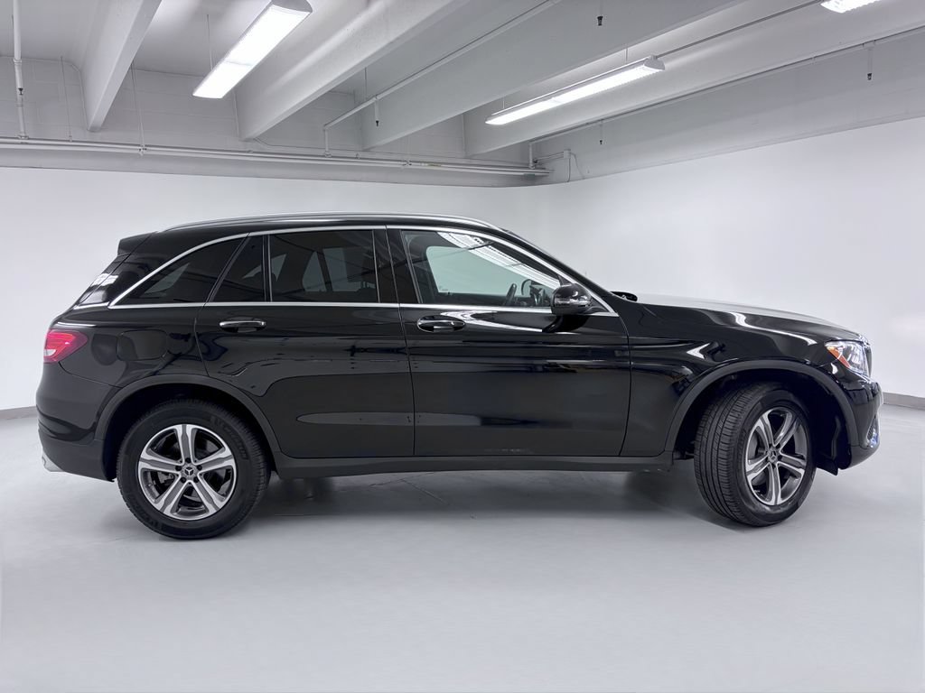 Used 2018 Mercedes-Benz GLC 300 4MATIC image 6