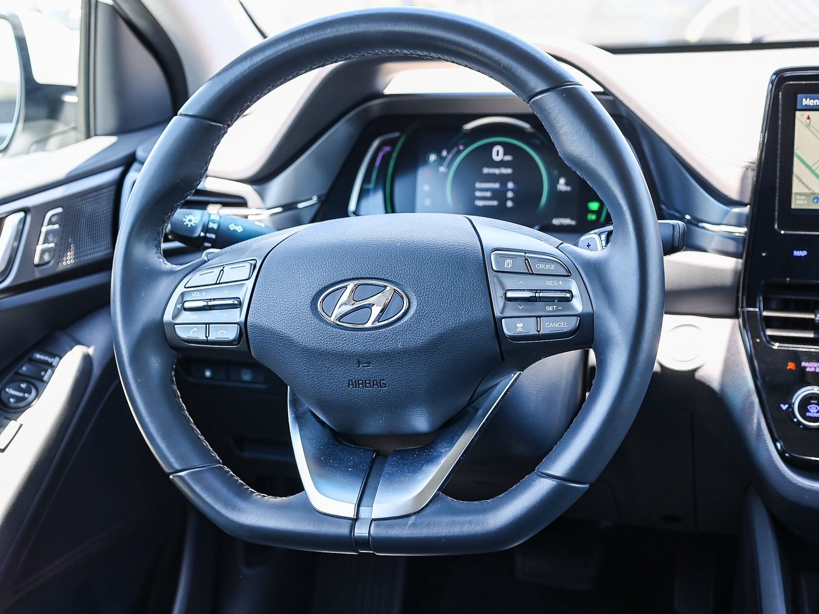 Used 2020 Hyundai Ioniq Limited FWD image 17