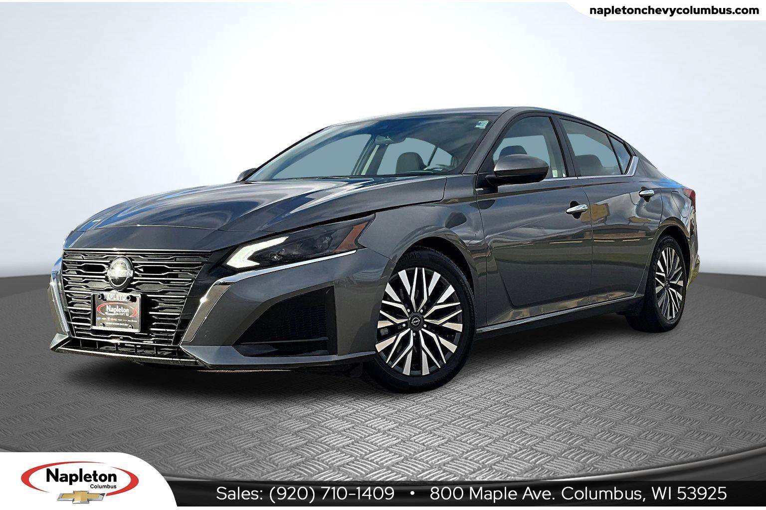 Used 2023 Nissan Altima 2.5 SV