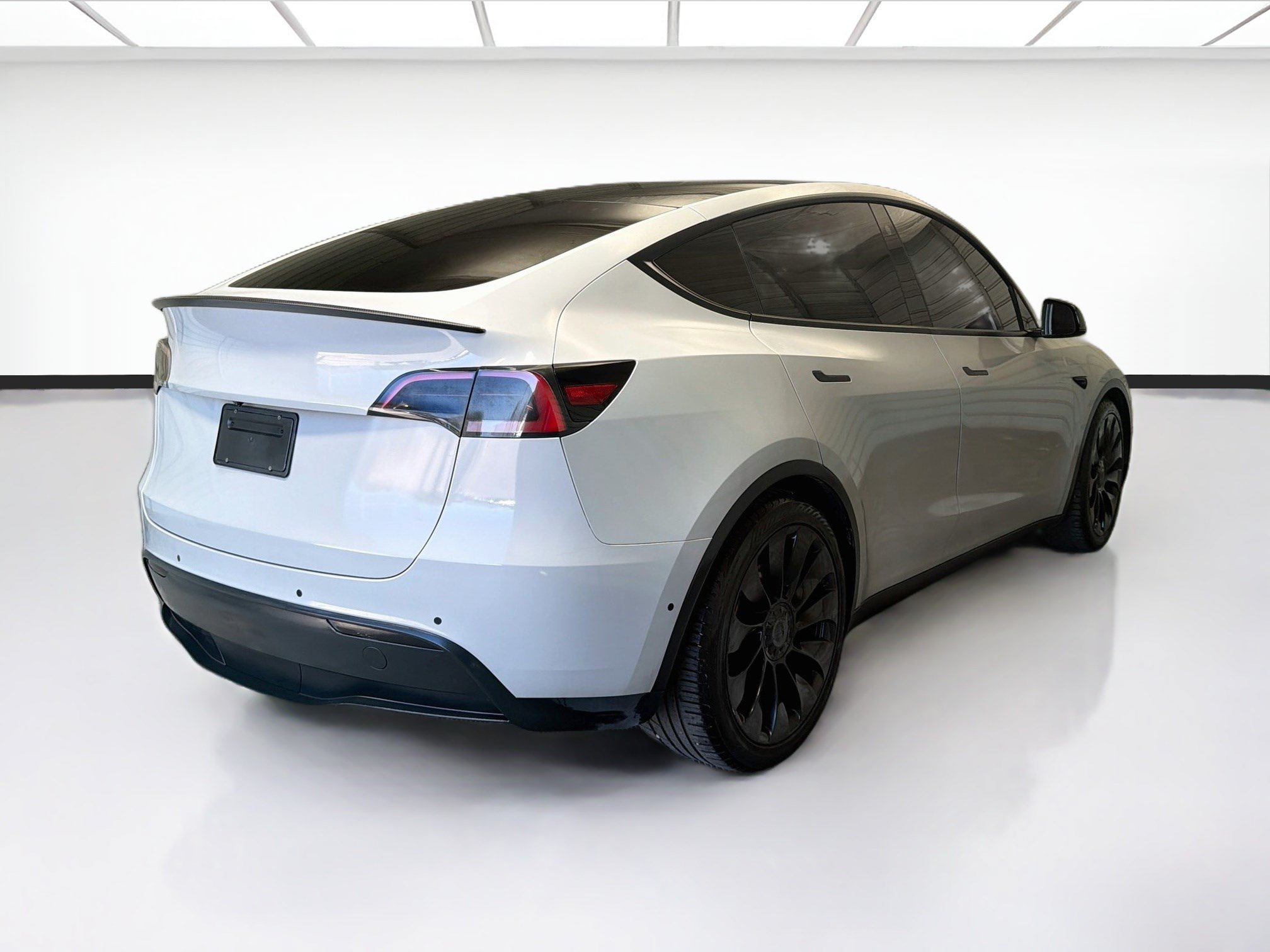 Used 2021 Tesla Model Y Performance AWD/4WD image 4