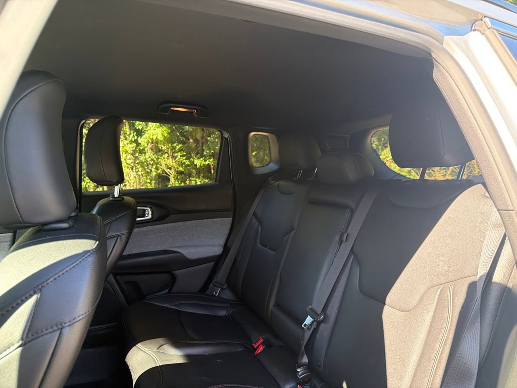 Certified 2024 Jeep Compass Latitude AWD/4WD image 12