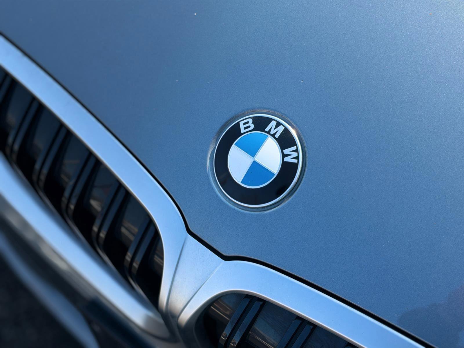 Used 2024 BMW 330i xDrive Sedan w/ Convenience Package image 23