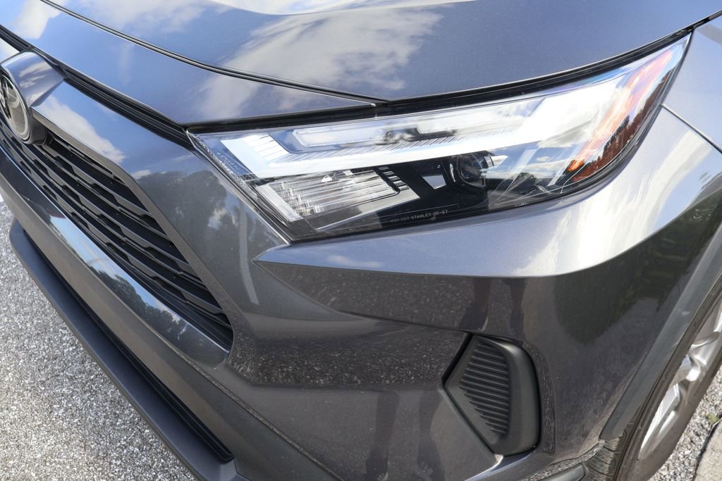 Used 2023 Toyota RAV4 XLE w/ Convenience Package image 3