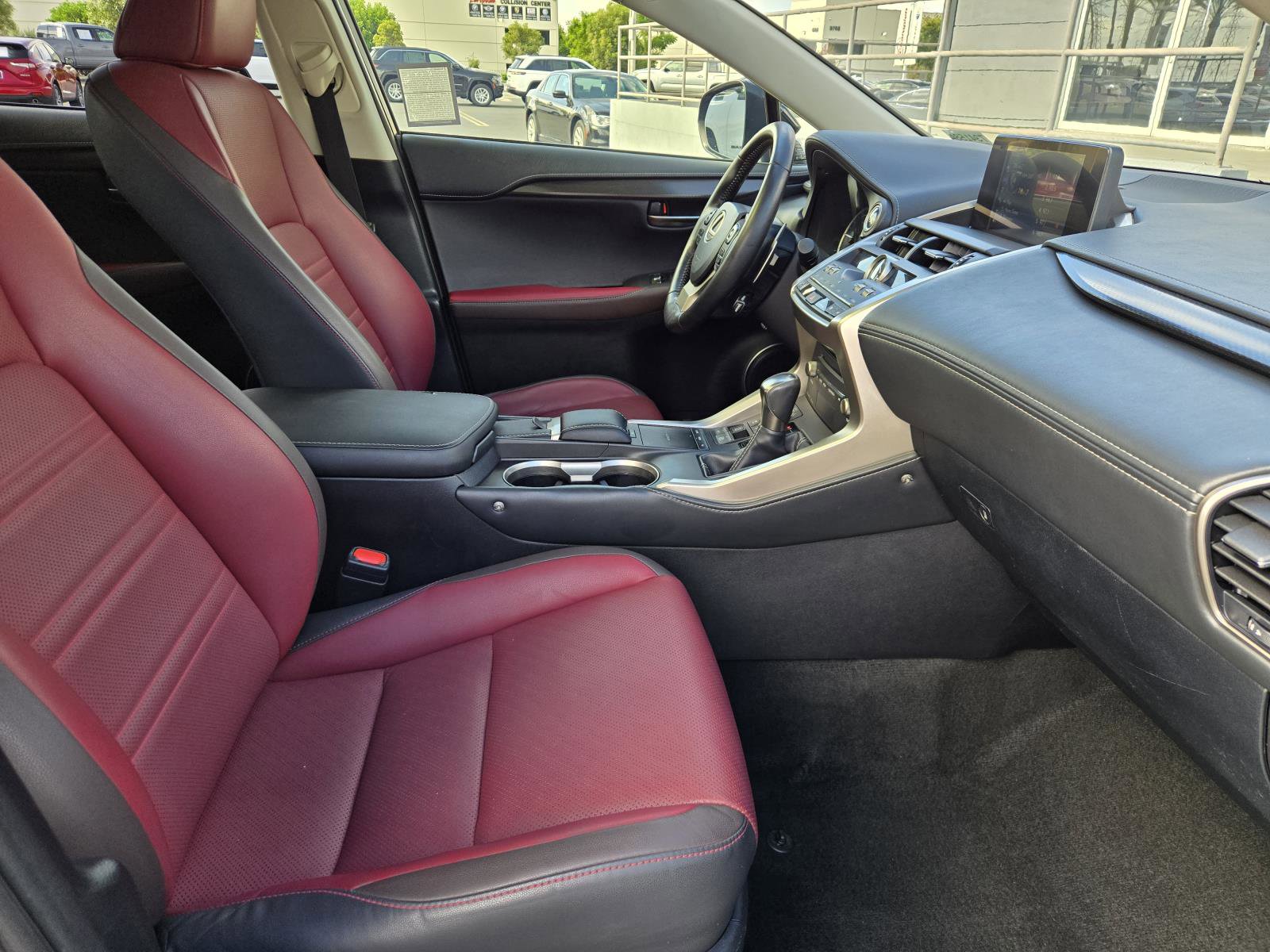 Used 2019 Lexus NX 300h AWD image 33