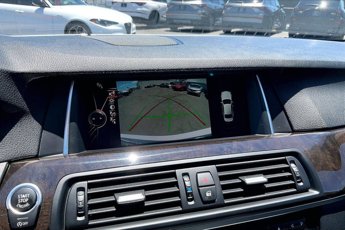 Used 2016 BMW 528i Sedan RWD image 18