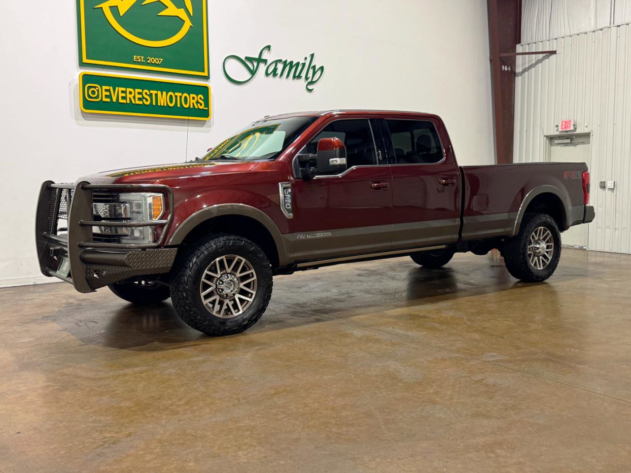 Used 2017 Ford F350 King Ranch w/ King Ranch Ultimate Package AWD/4WD image 3