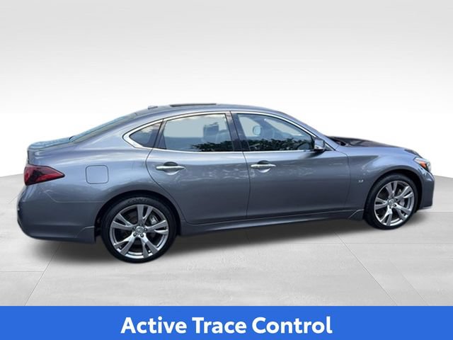 Used 2017 INFINITI Q70 3.7 w/ Technology Package AWD/4WD image 28