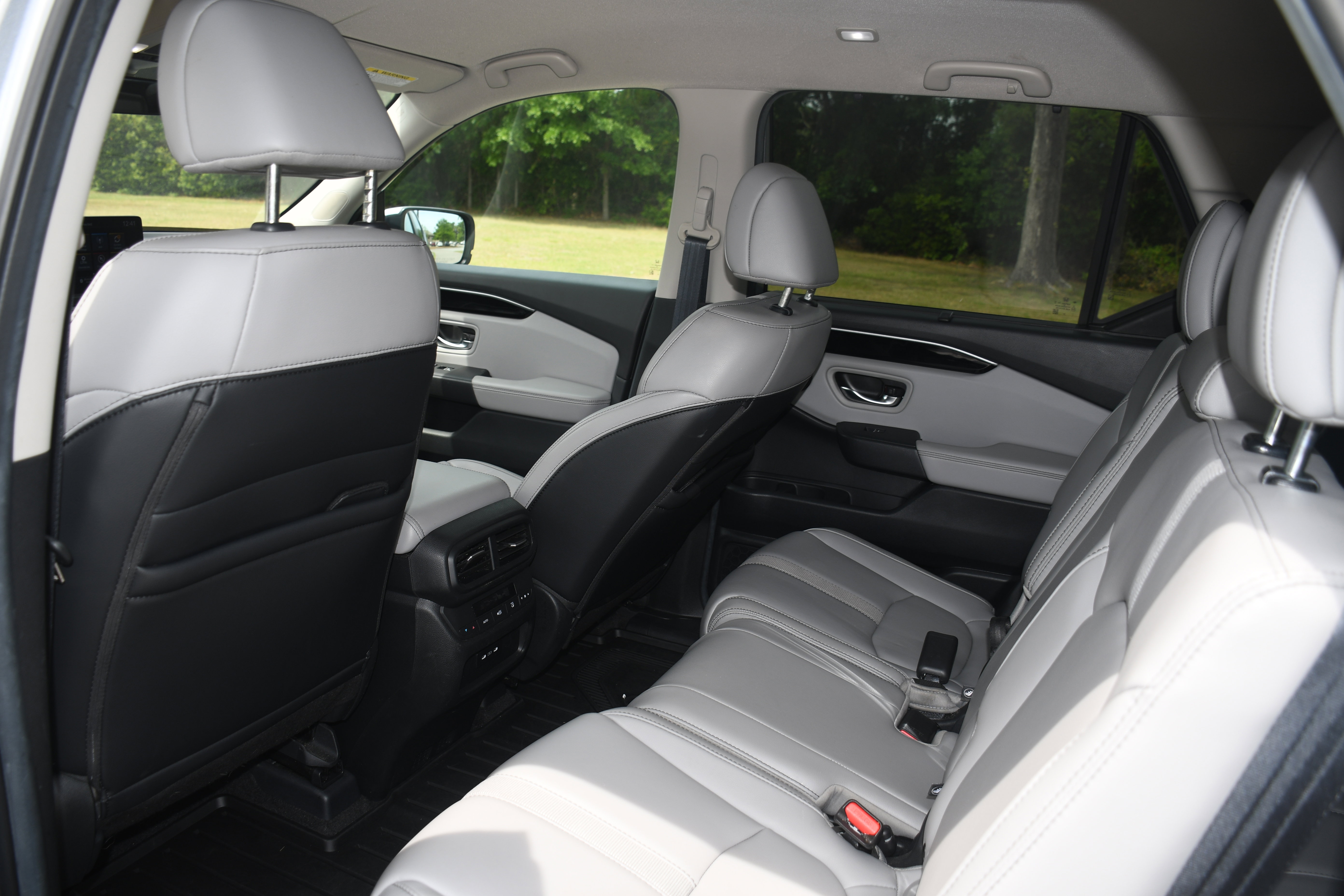 Certified 2025 Honda Pilot EX-L image 16