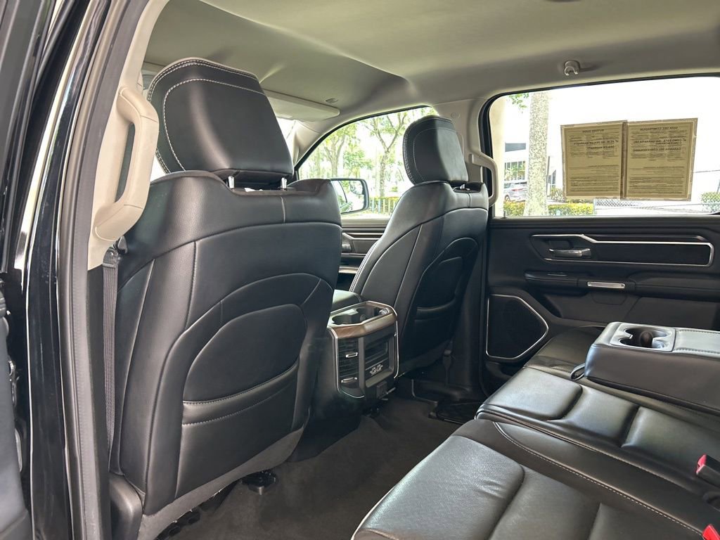 Used 2022 RAM 1500 Laramie AWD/4WD image 39