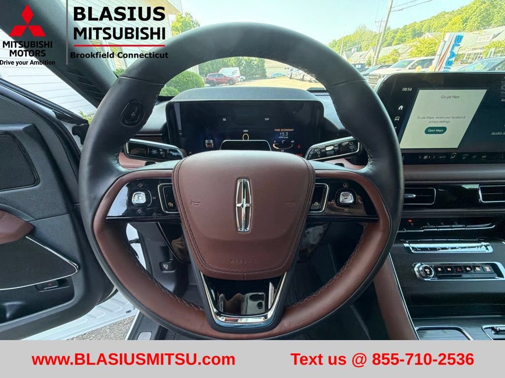 Used 2025 Lincoln Aviator Reserve AWD/4WD image 22