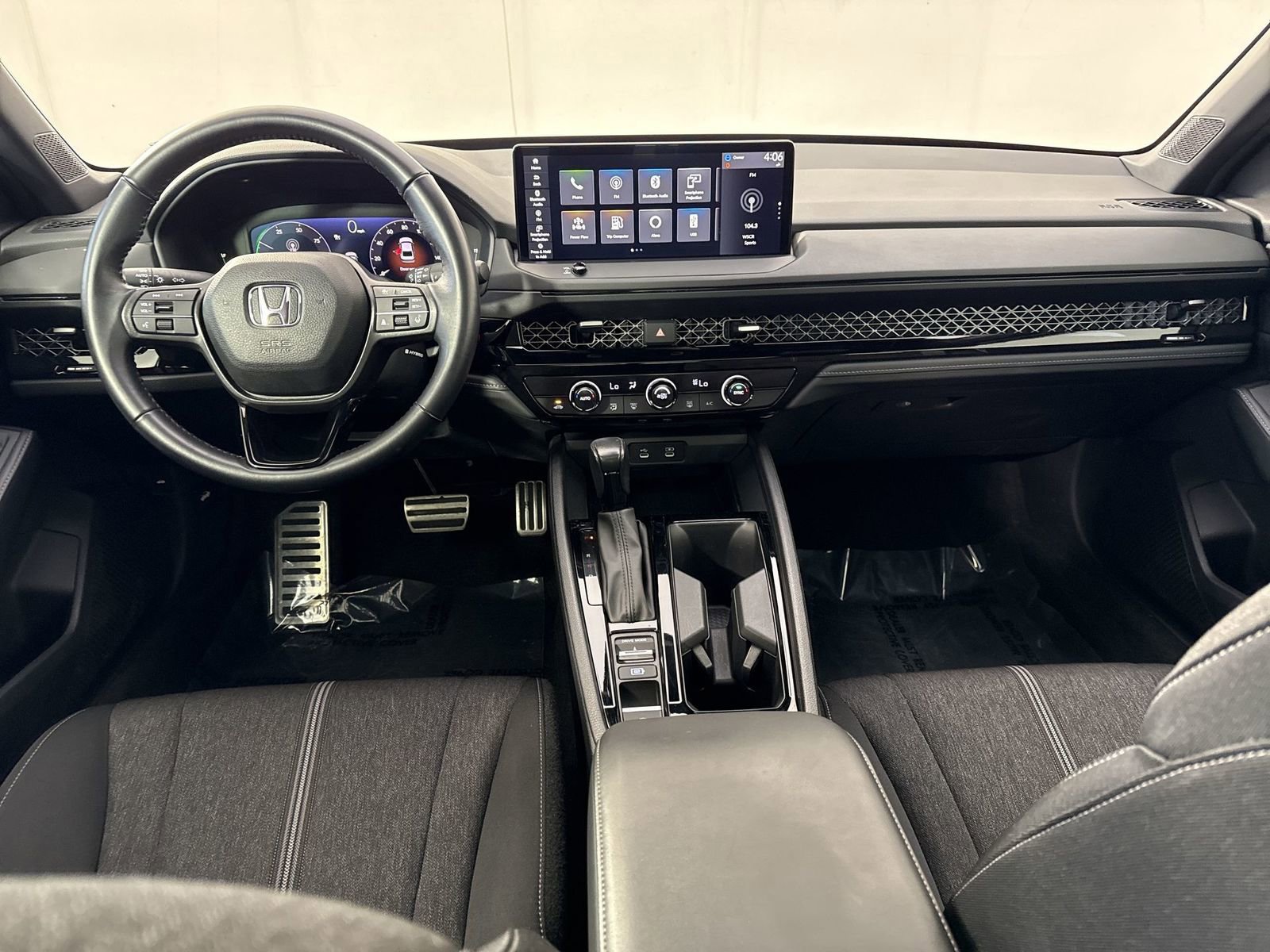 Used 2023 Honda Accord Sport image 23