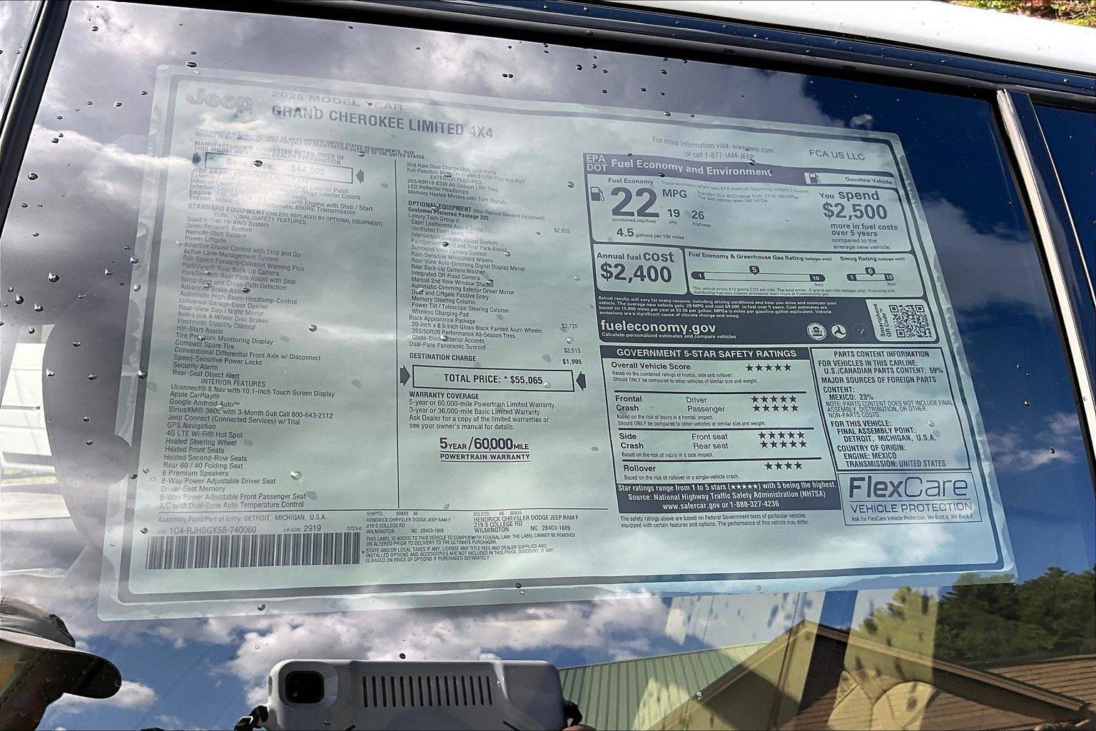 New 2025 Jeep Grand Cherokee Limited w/ Luxury Tech Group II AWD/4WD image 15