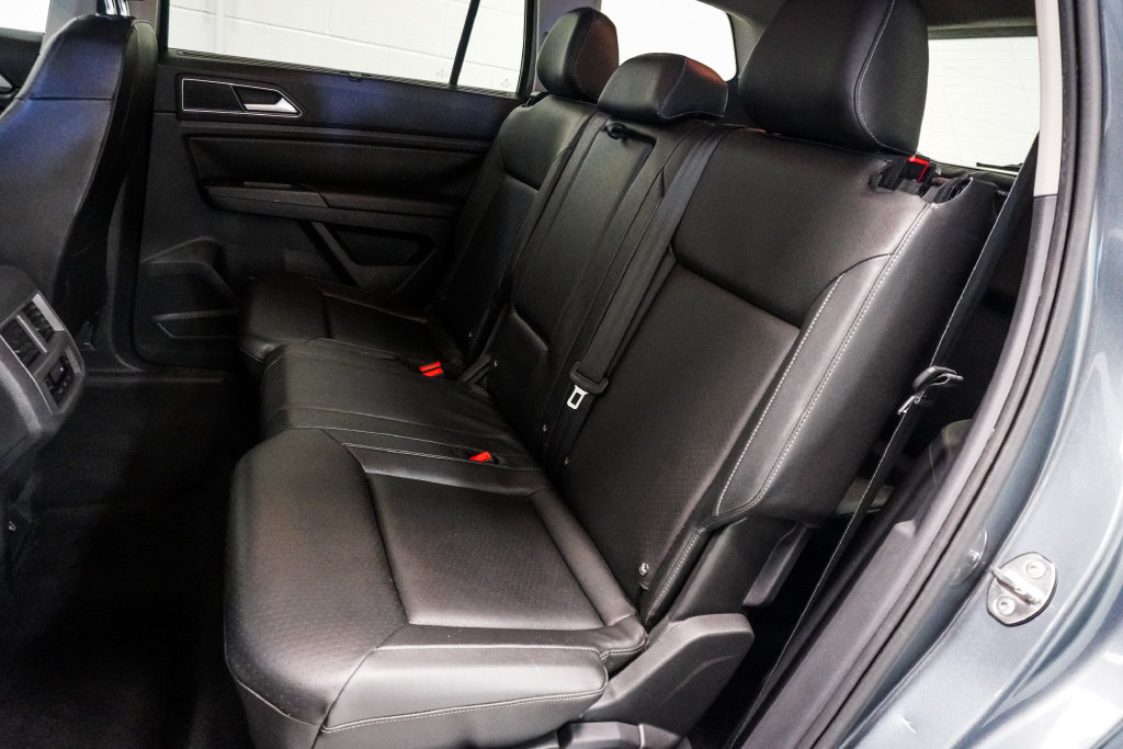 Used 2019 Volkswagen Atlas SE w/ Towing Package FWD image 8