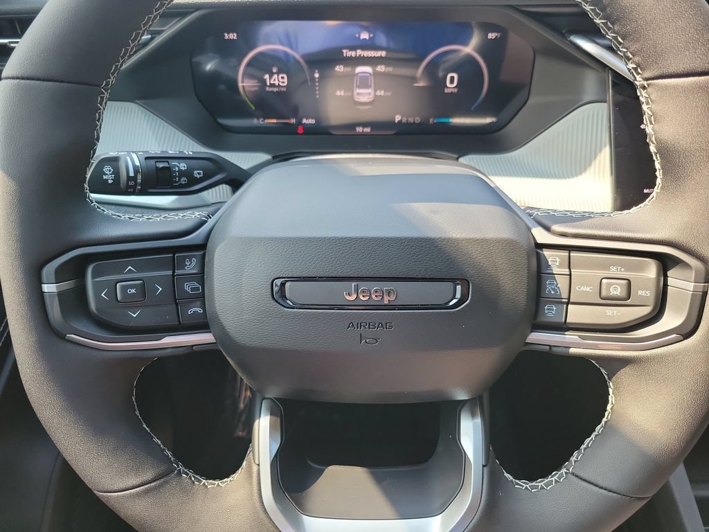 New 2026 Jeep Cherokee Laredo AWD/4WD image 12