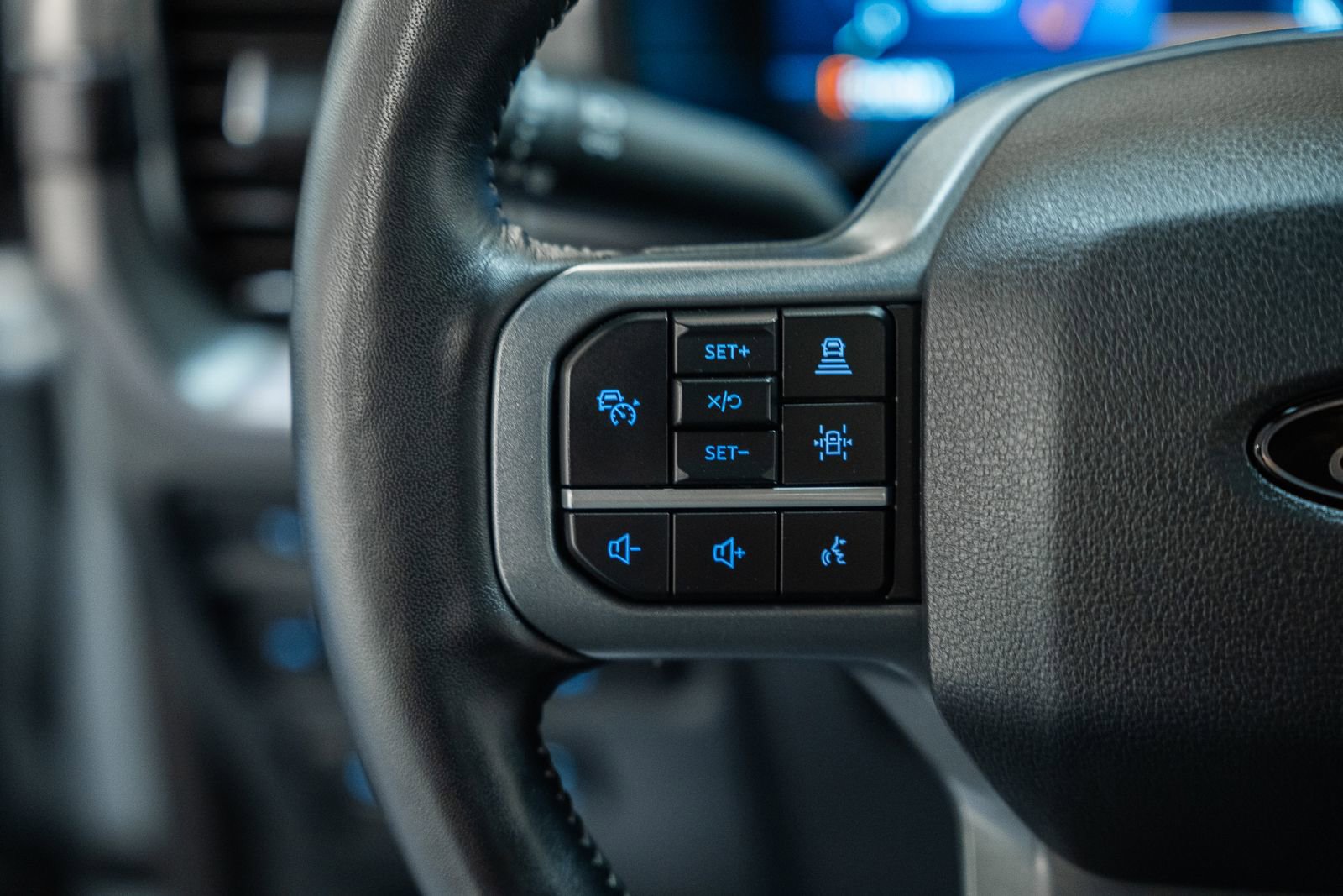 Certified 2024 Ford F150 Lariat AWD/4WD image 36