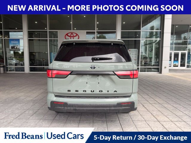 Used 2024 Toyota Sequoia SR5 AWD/4WD image 4
