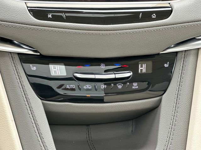 Used 2023 Cadillac XT5 Premium Luxury w/ Technology Package image 4