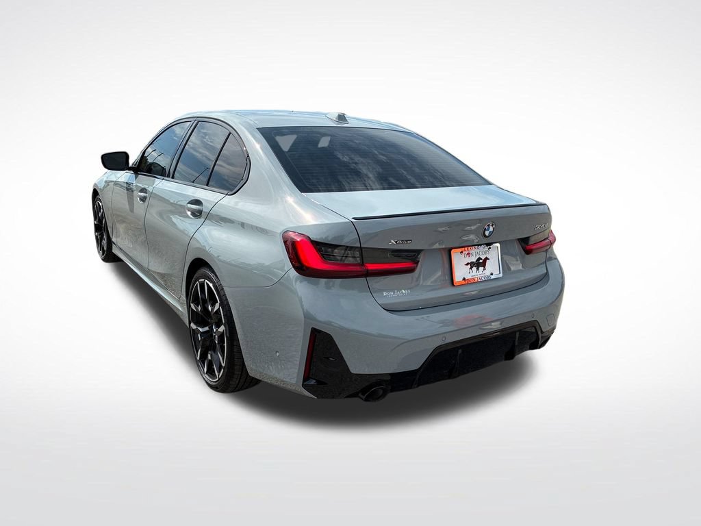 New 2026 BMW 330i xDrive Sedan w/ M Sport Package AWD/4WD image 5