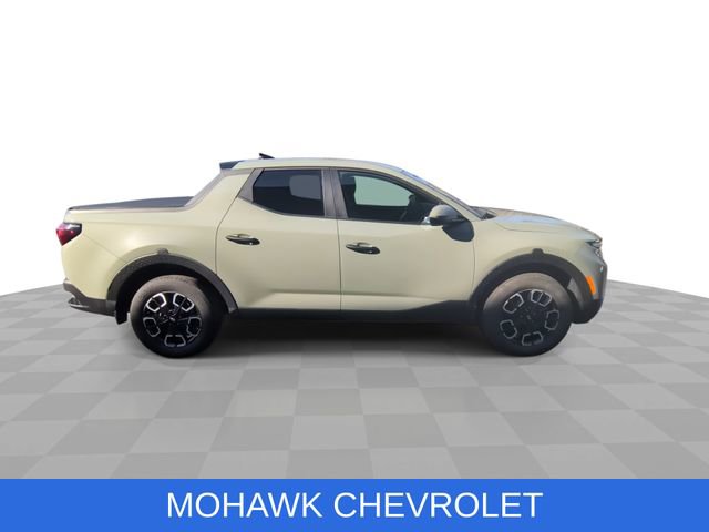 Used 2023 Hyundai Santa Cruz SE AWD/4WD image 10